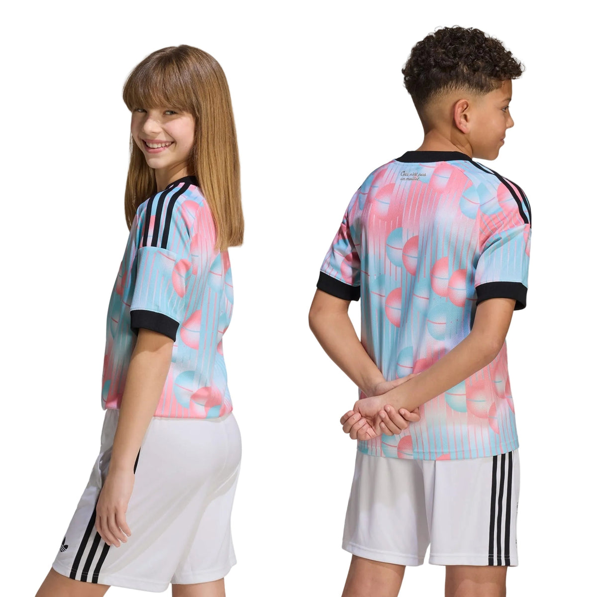 BELGIUM 26 AWAY KIDS KIT