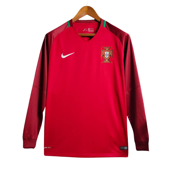 PORTUGAL 16 RETRO HOME LONG SLEEVE JERSEY