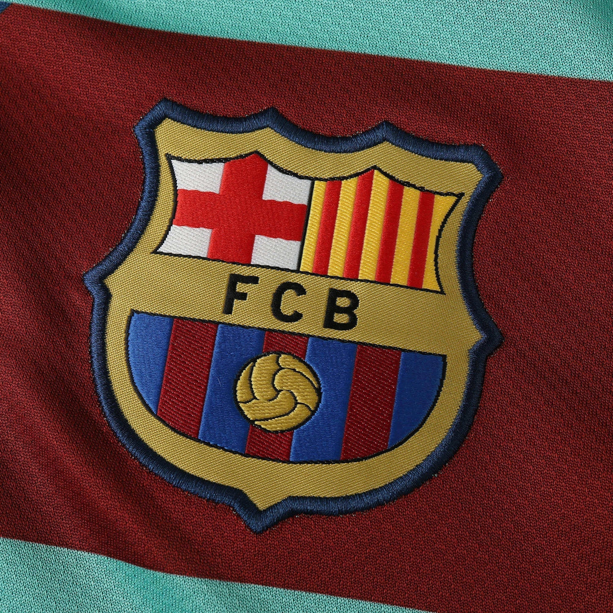 BARCELONA 10/11 RETRO AWAY JERSEY