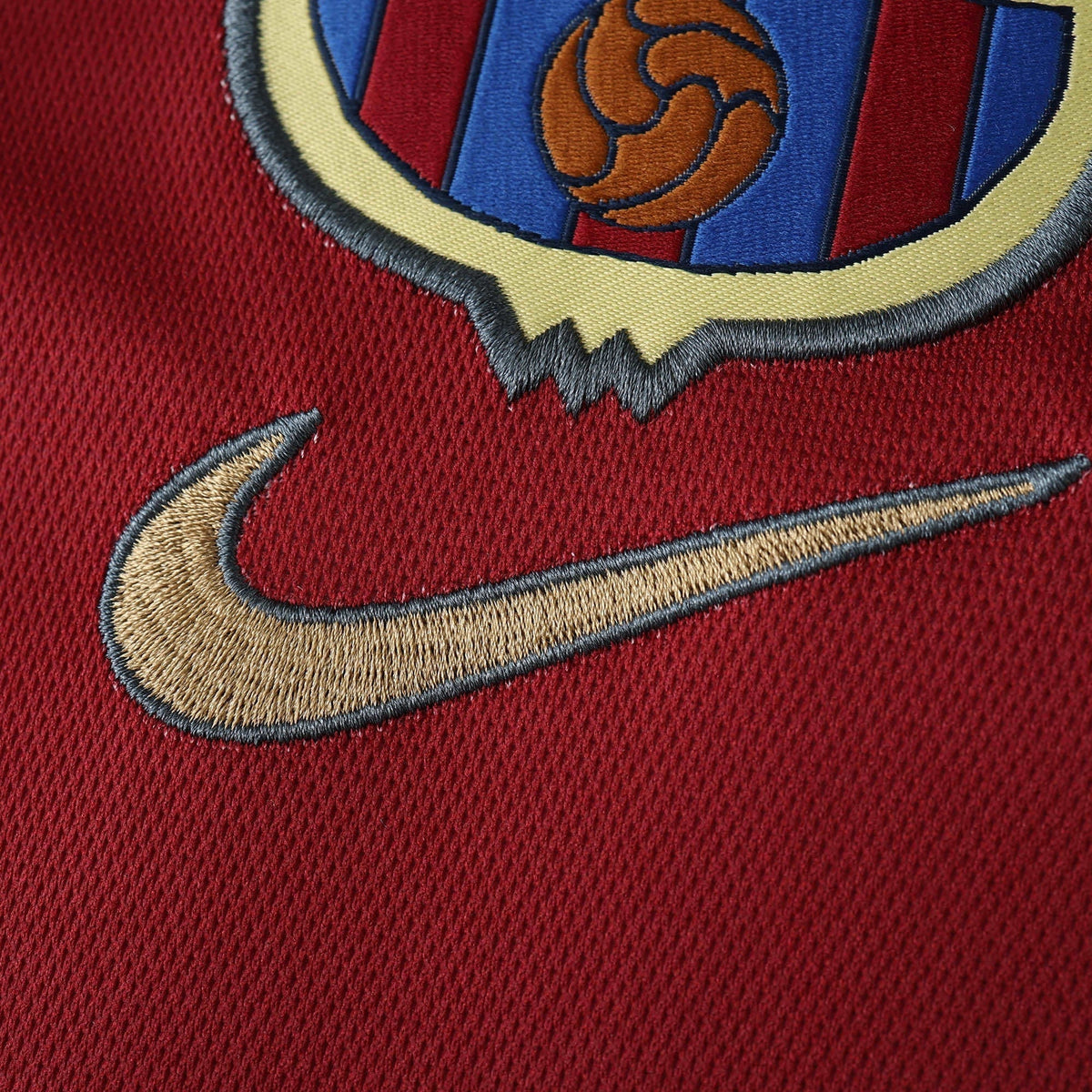 BARCELONA 98/99 RETRO HOME JERSEY