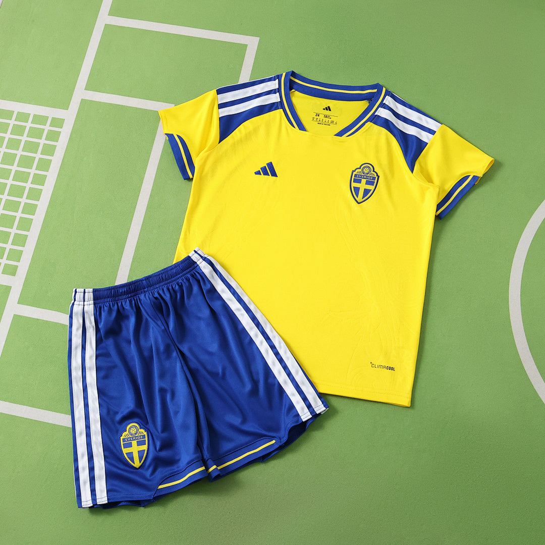 SWEDEN 26 KIDS WORLD CUP KIT