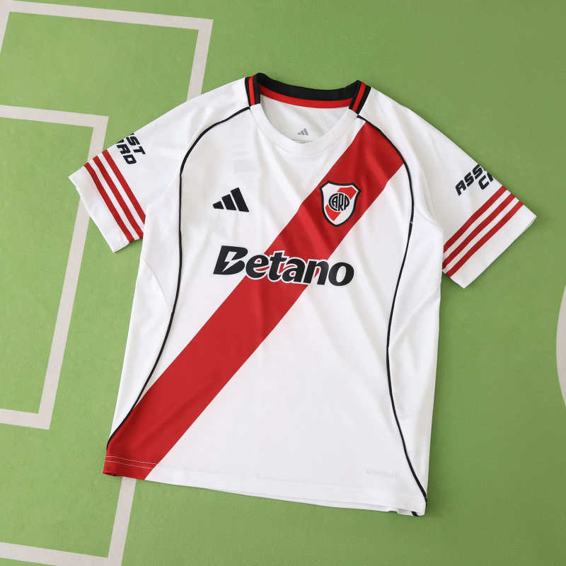 RIVER PLATE 25/26 HOME KIDS KIT