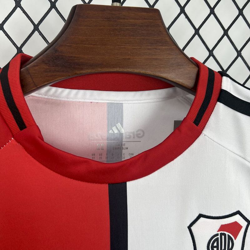 RIVER PLATE 25/26 THIRD KIDS KIT