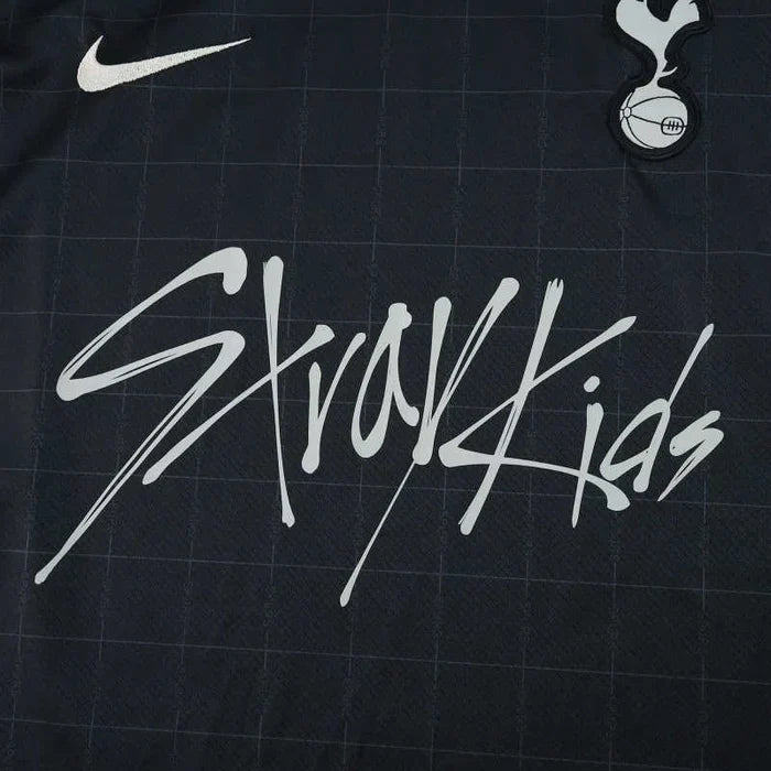 TOTTENHAM HOTSPUR 25/26 STRAYKIDS JERSEY