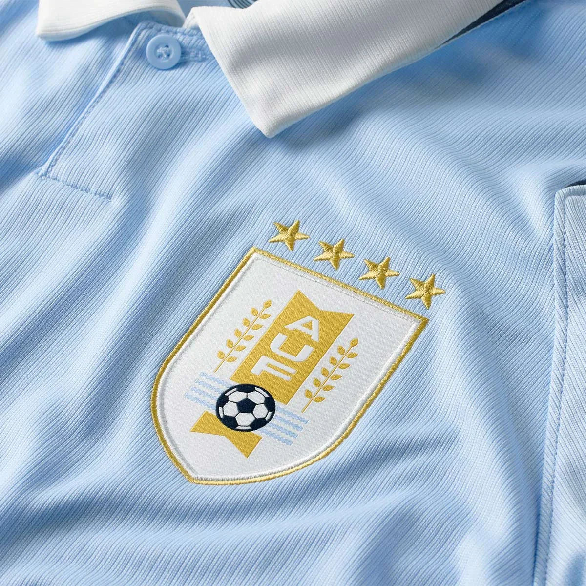 URUGUAY 26 WORLD CUP JERSEY