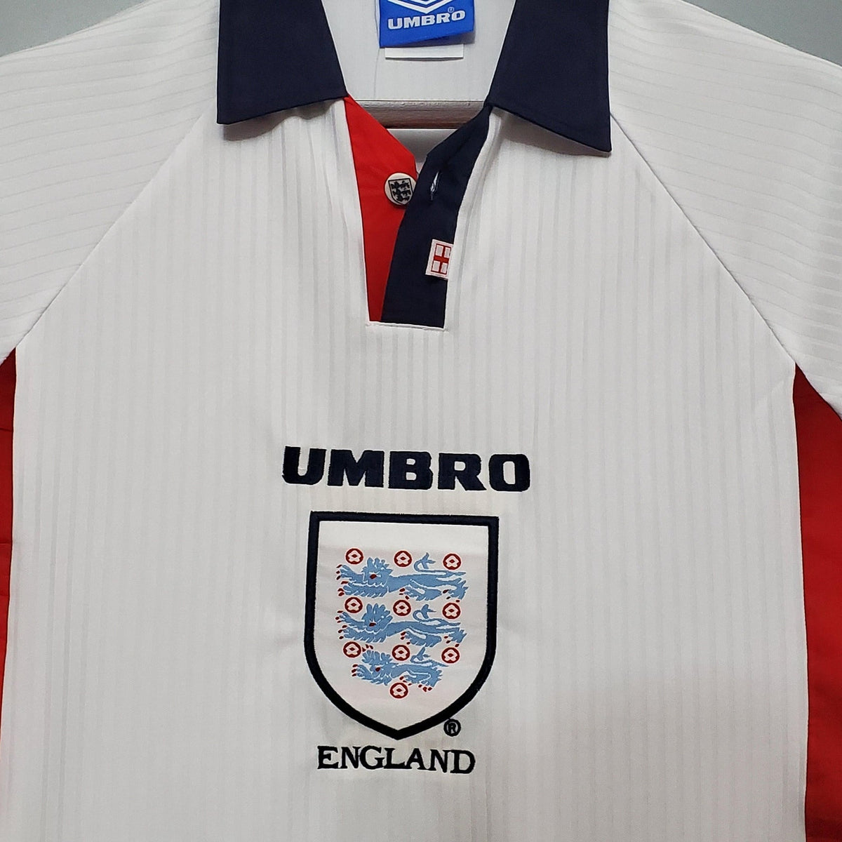 ENGLAND 98 RETRO HOME JERSEY