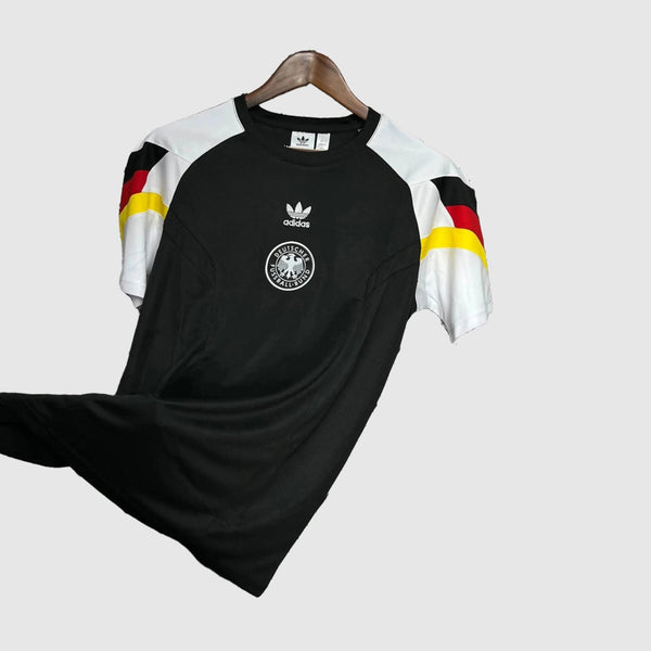 GERMANY 24/25 PRE-MATCH JERSEY