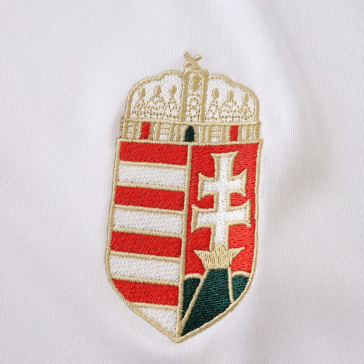HUNGARY 26/27 AWAY JERSEY