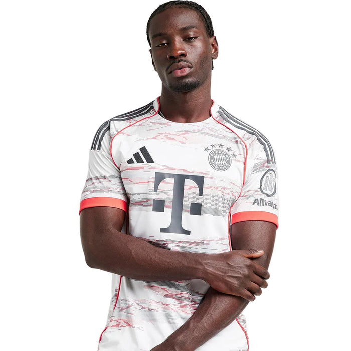 BAYERN MUNICH 25/26 AWAY JERSEY