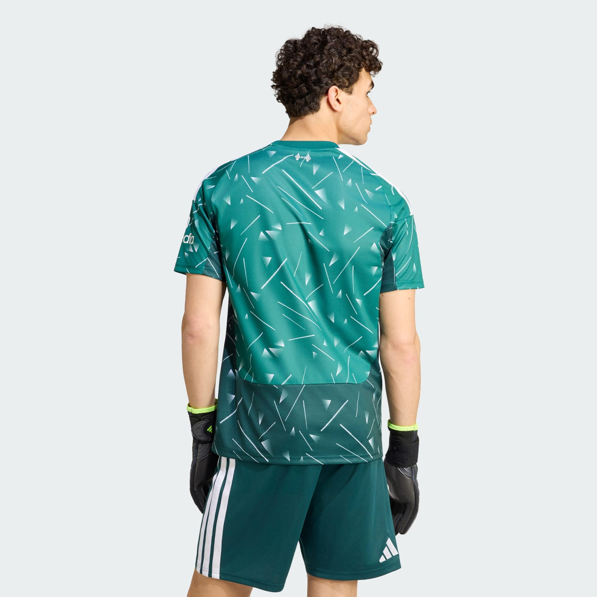 LIVERPOOL 26/27 GOALKEEPER GREEN JERSEY