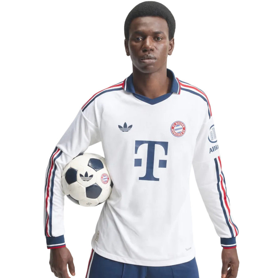 BAYERN MUNICH 26/27 AWAY LONG SLEEVE JERSEY