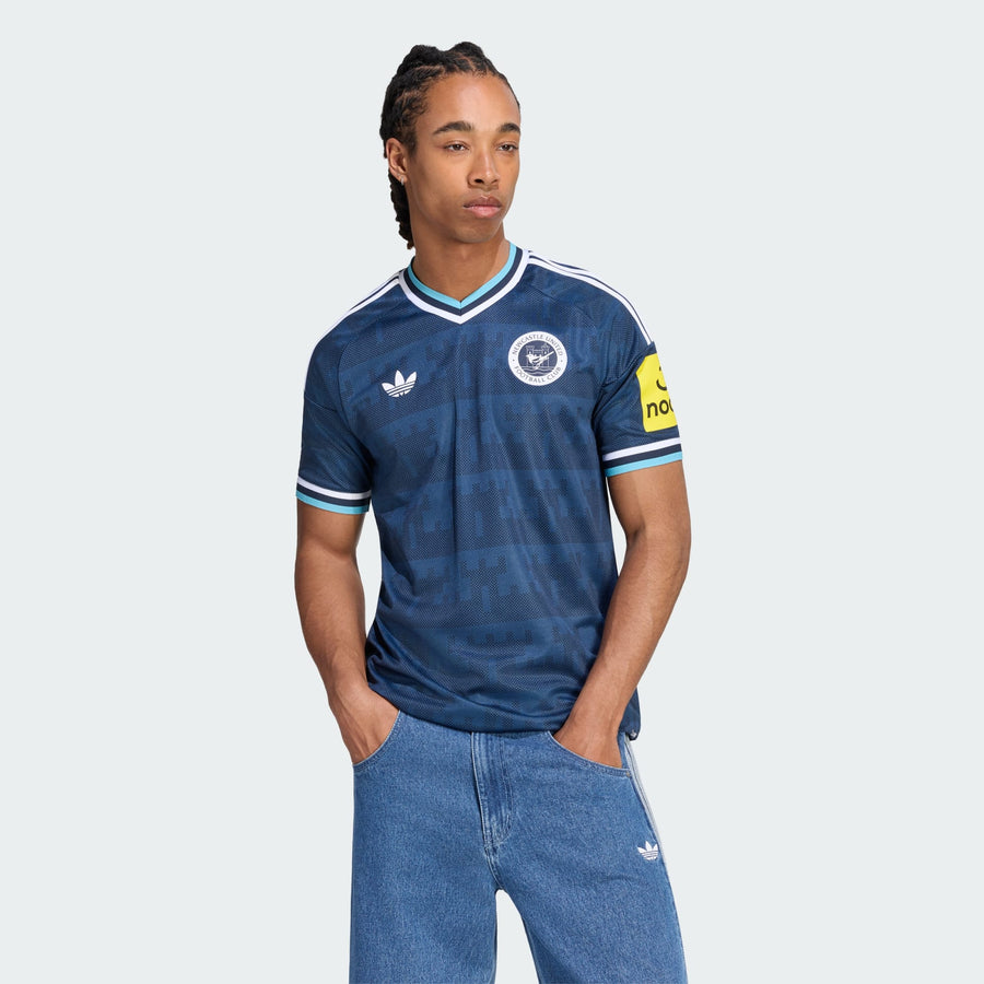NEWCASTLE 26/27 AWAY JERSEY
