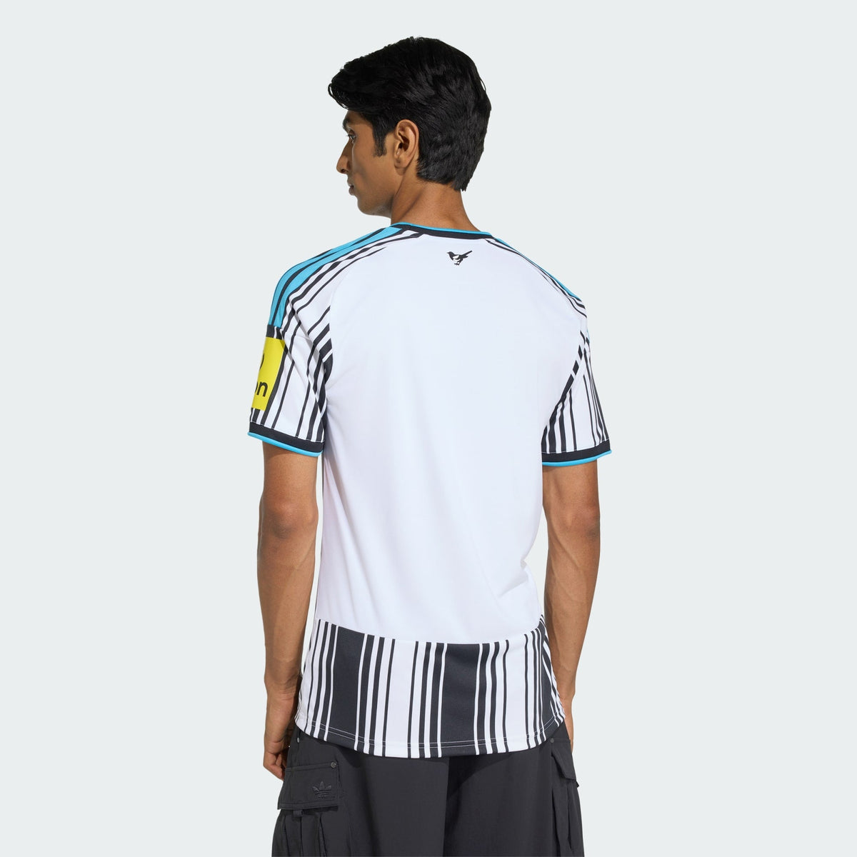 NEWCASTLE 26/27 HOME JERSEY