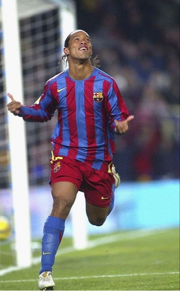 BARCELONA 05/06 REISSUE JERSEY RONALDINHO #10