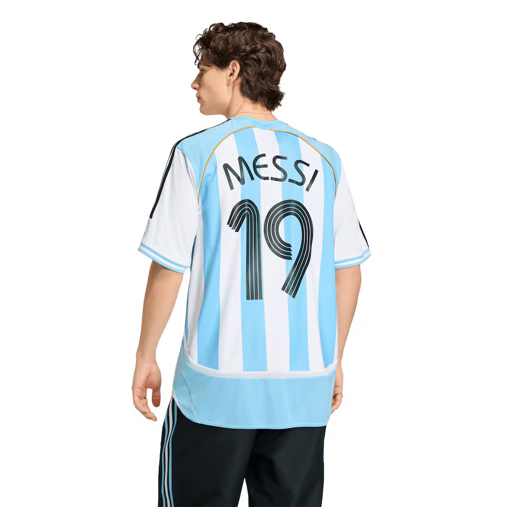 ARGENTINA 06 RETRO HOME JERSEY MESSI #19
