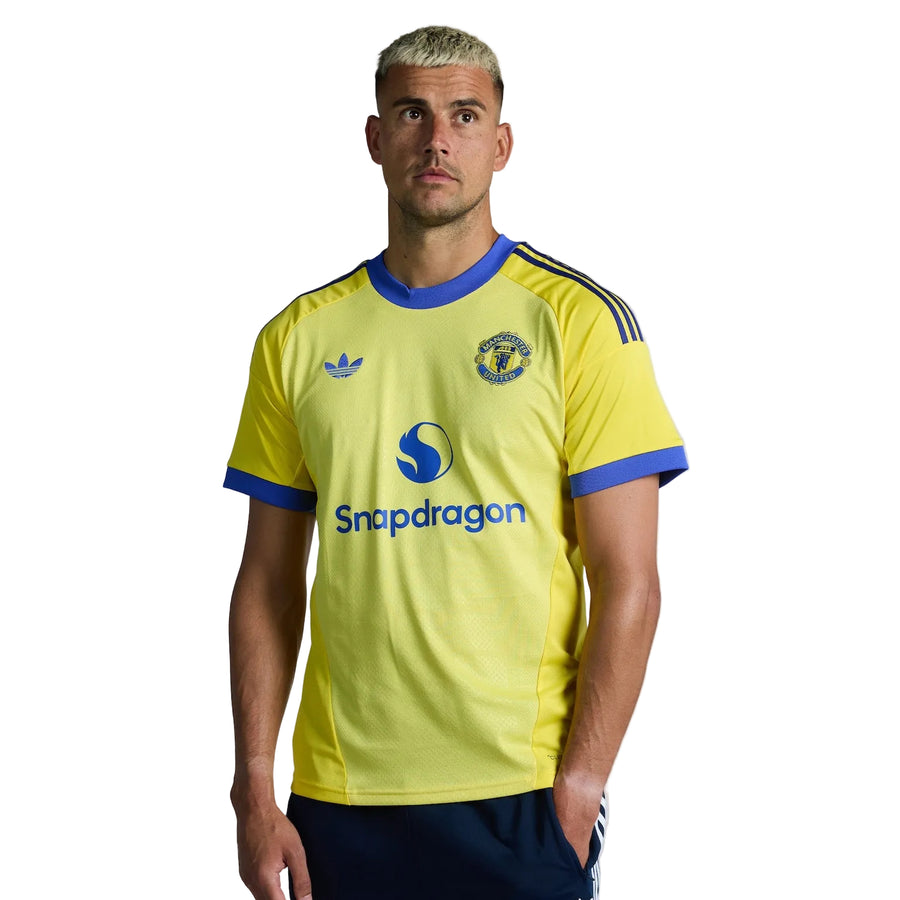 MANCHESTER UNITED 26/27 GOALKEEPER AWAY YELLOW JERSEY