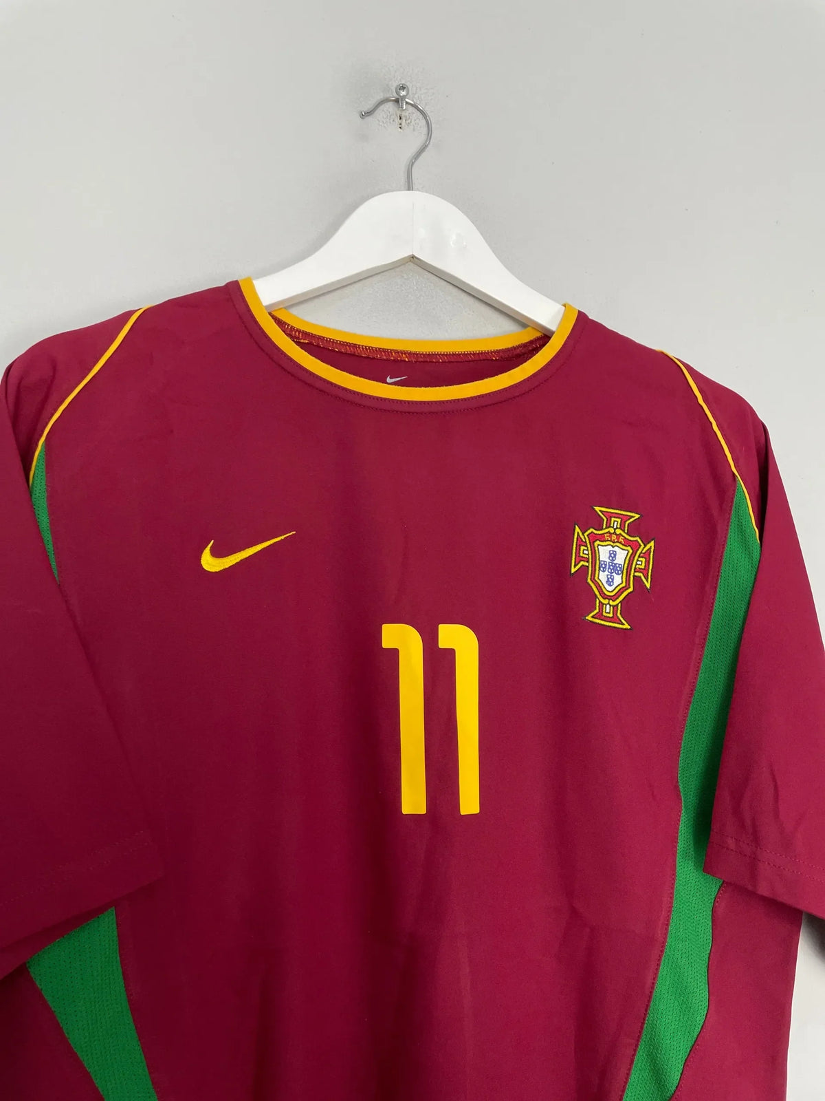 PORTUGAL 03 RETRO HOME JERSEY C.RONALDO #11