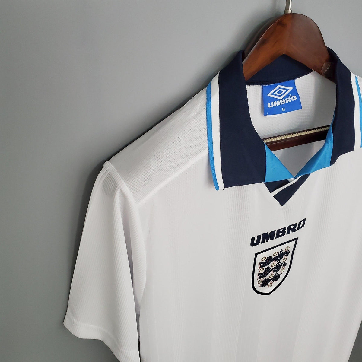 ENGLAND 95/97 RETRO HOME EUROPEAN CHAMPIONSHIP JERSEY