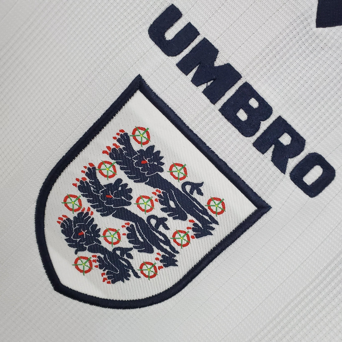 ENGLAND 95/97 RETRO HOME EUROPEAN CHAMPIONSHIP JERSEY
