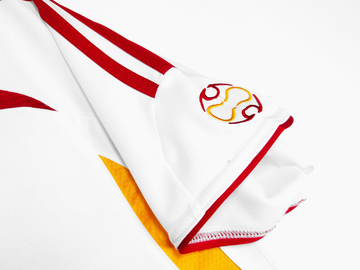 SPAIN 06 RETRO AWAY JERSEY