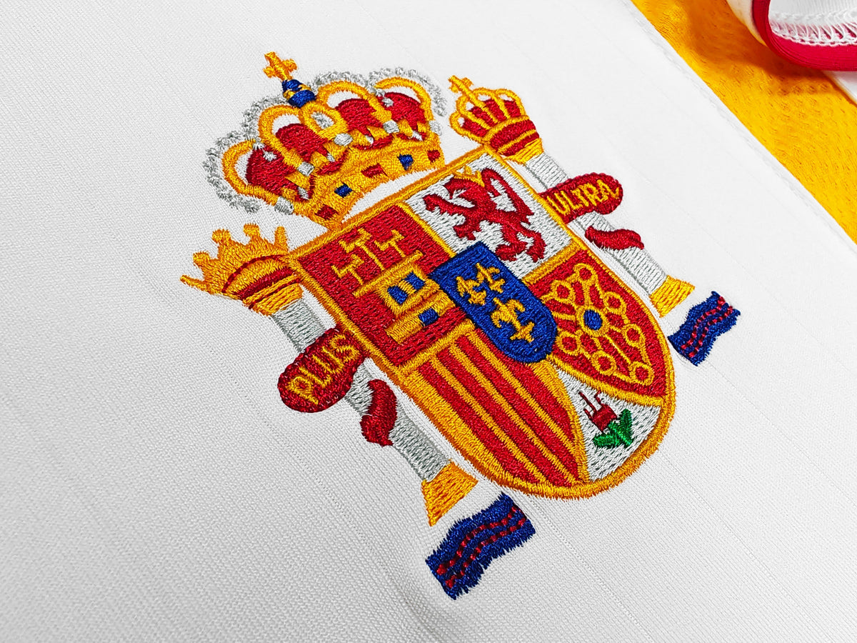 SPAIN 06 RETRO AWAY JERSEY