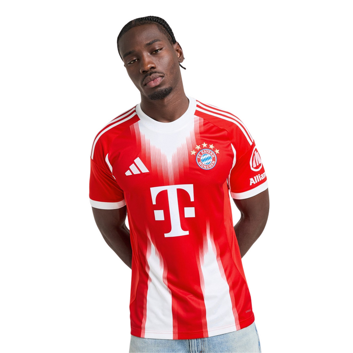 BAYERN MUNICH 25/26 HOME JERSEY