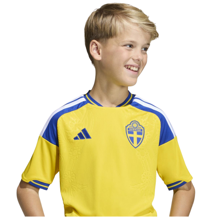 SWEDEN 26 KIDS WORLD CUP KIT