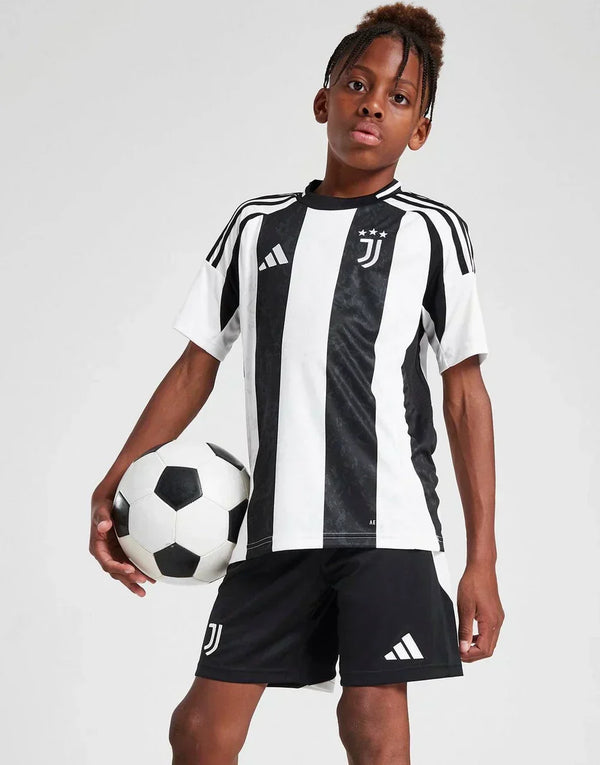 JUVENTUS 24/25 HOME KIDS KIT
