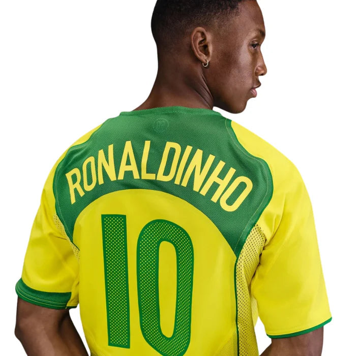 BRAZIL 04 RETRO HOME JERSEY RONALDINHO #10