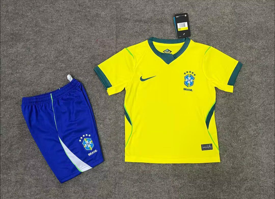 BRAZIL 26 KIDS WORLD CUP KIT
