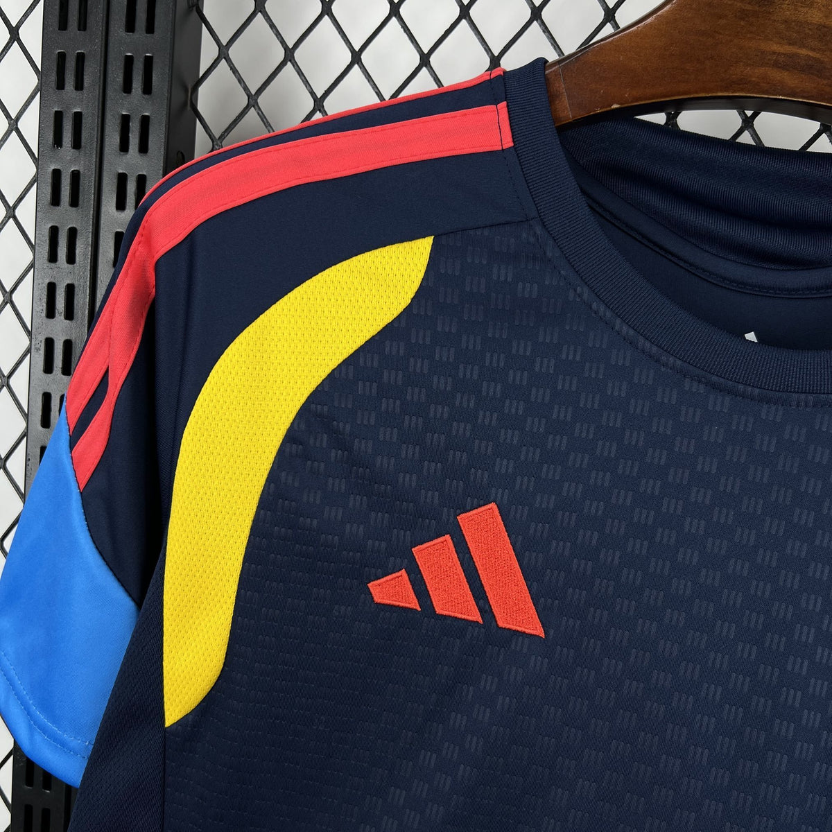 COLOMBIA 26 PRE-MATCH WORLD CUP NAVY JERSEY