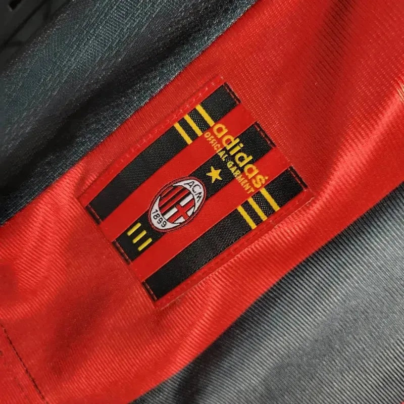 AC MILAN 98/99 RETRO HOME JERSEY