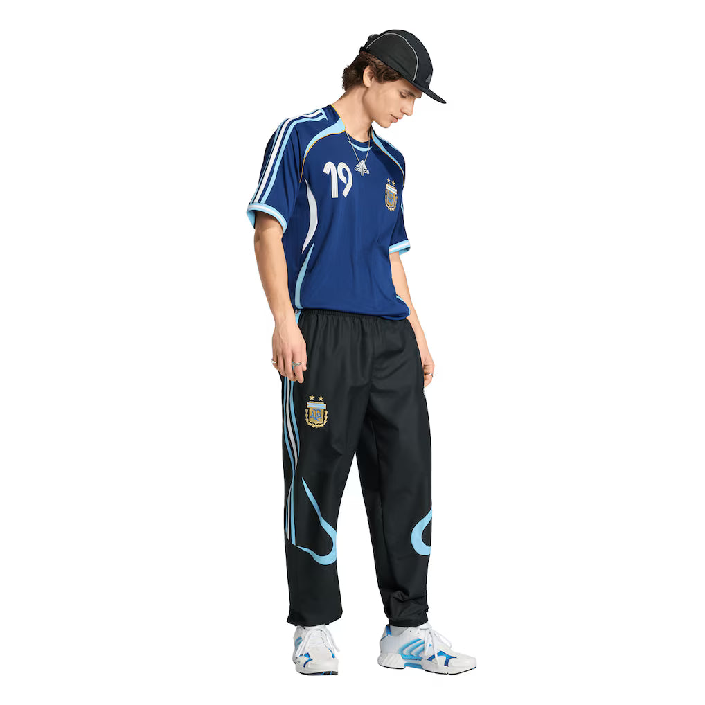 ARGENTINA 06 RETRO AWAY JERSEY MESSI #19