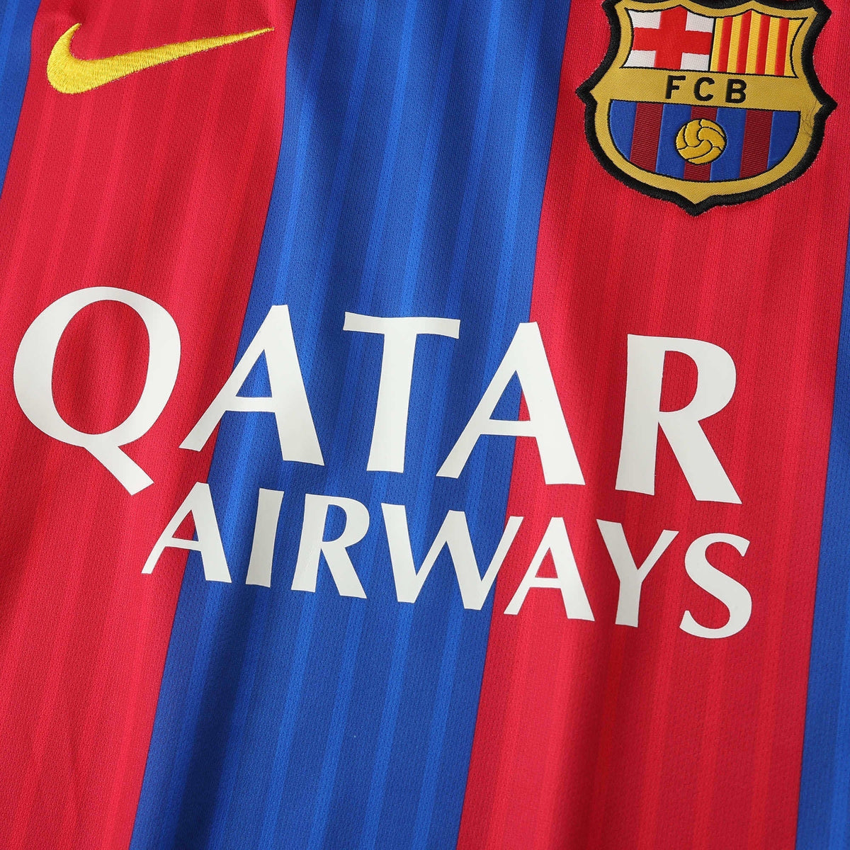 BARCELONA 16/17 RETRO HOME JERSEY