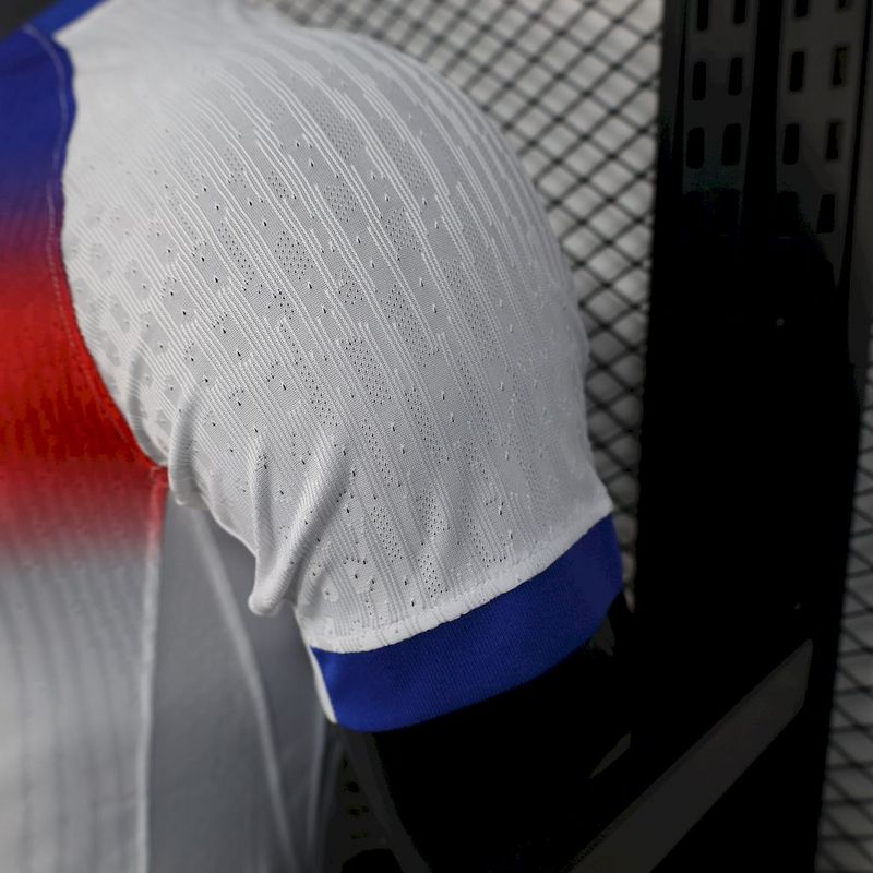 ENGLAND 25/26 HOME PLAYER JERSEY