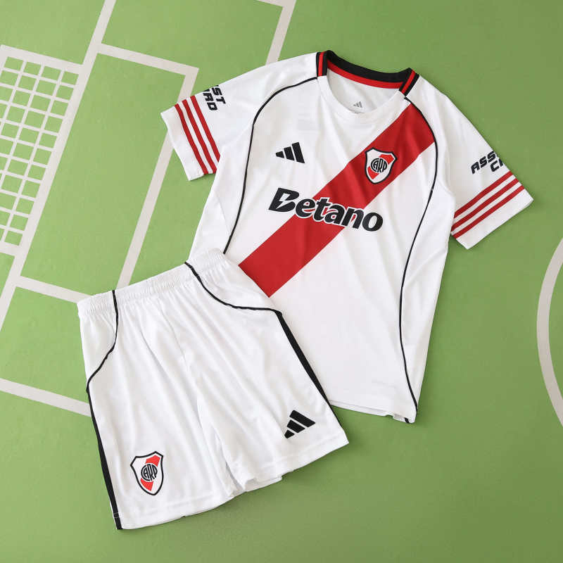 RIVER PLATE 25/26 HOME KIDS KIT