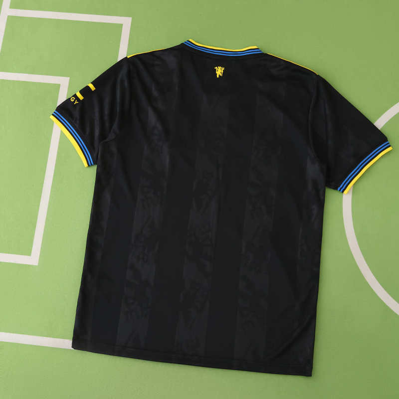 MANCHESTER UNITED 25/26 THIRD JERSEY