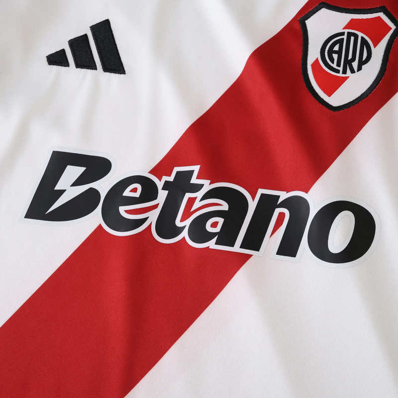 RIVER PLATE 25/26 HOME KIDS KIT