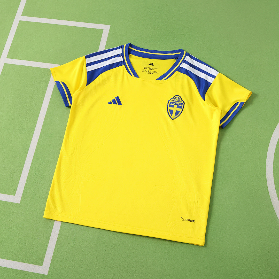 SWEDEN 26 KIDS WORLD CUP KIT