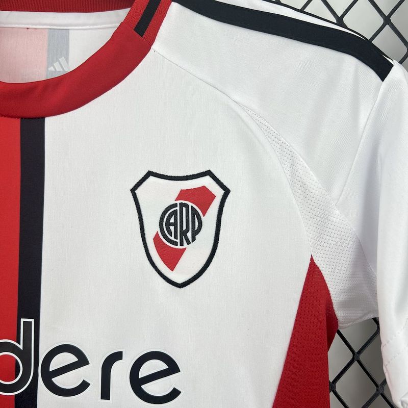 RIVER PLATE 25/26 THIRD KIDS KIT