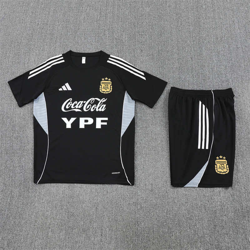 ARGENTINA 25 TRAINING KIT