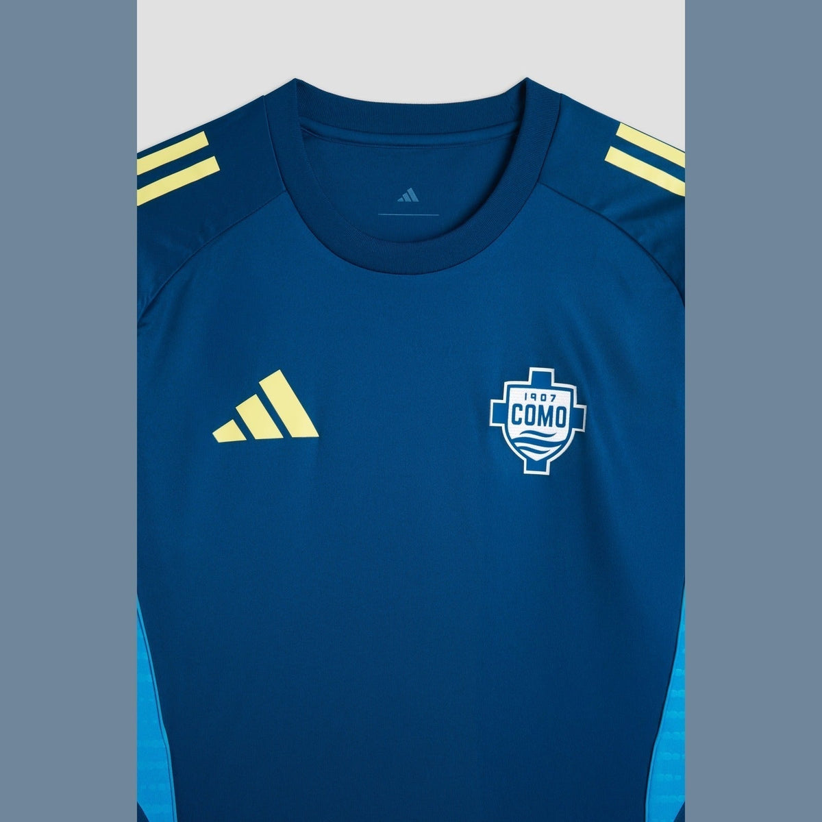 COMO 1907 25/26 TRAINING TOP