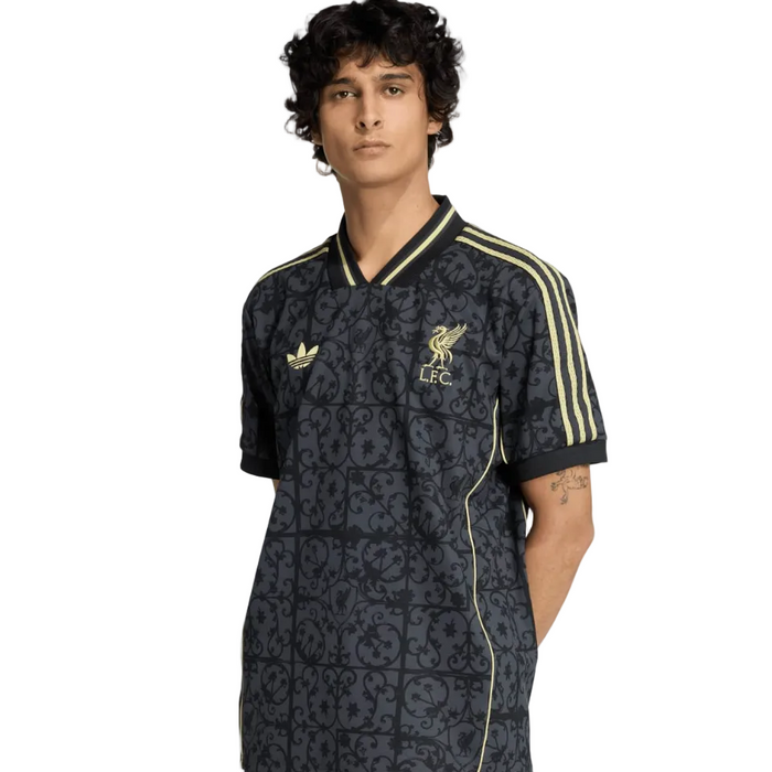LIVERPOOL 25/26 ADIDAS LFSTLR BLACK GOLD T-SHIRT