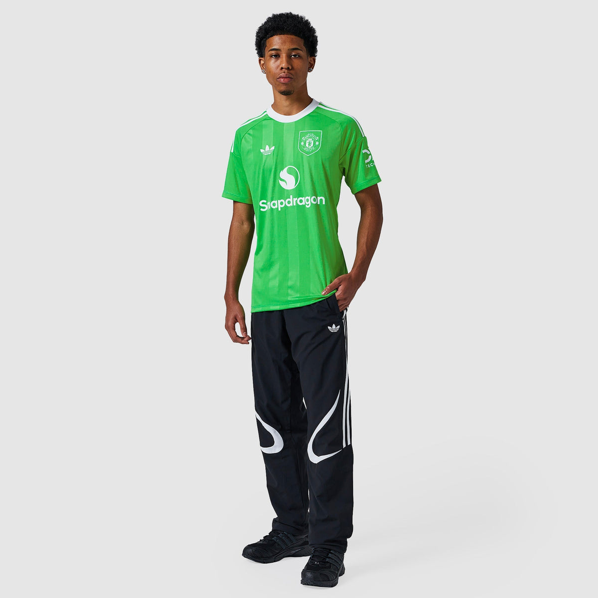 MANCHESTER UNITED 25/26 THIRD GOALKEEPER JERSEY