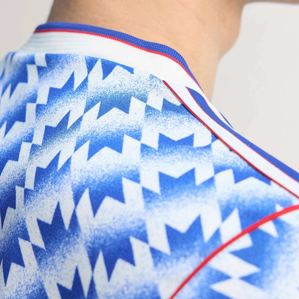 MANCHESTER UNITED 90 RETRO AWAY JERSEY