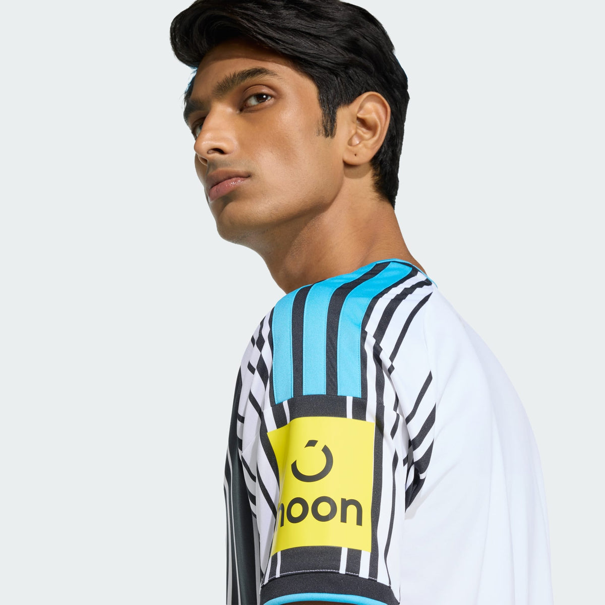 NEWCASTLE 26/27 HOME JERSEY