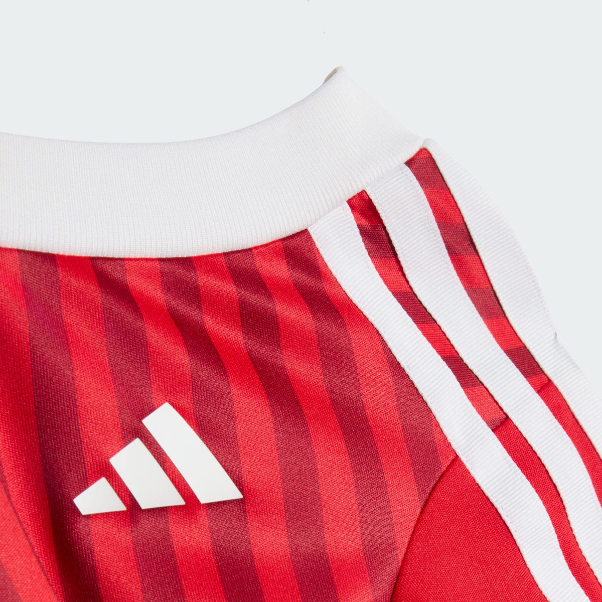 BAYERN MUNICH PET 26/27 JERSEY