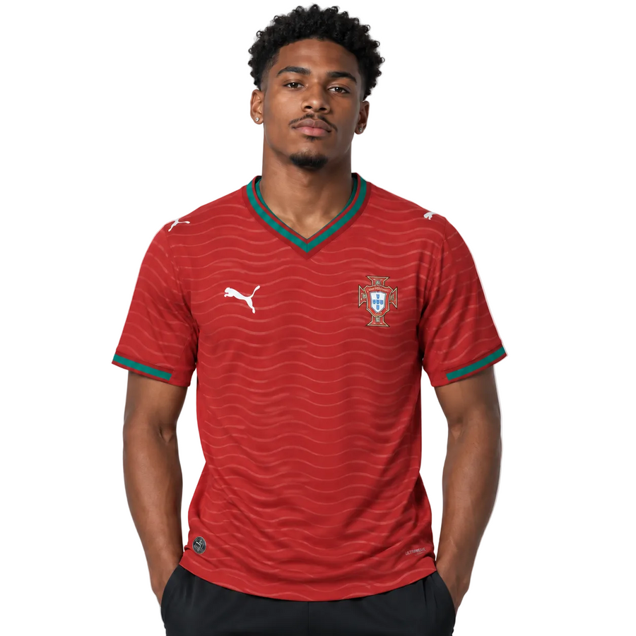 PORTUGAL 26 HOME PLAYER WORLD CUP JERSEY