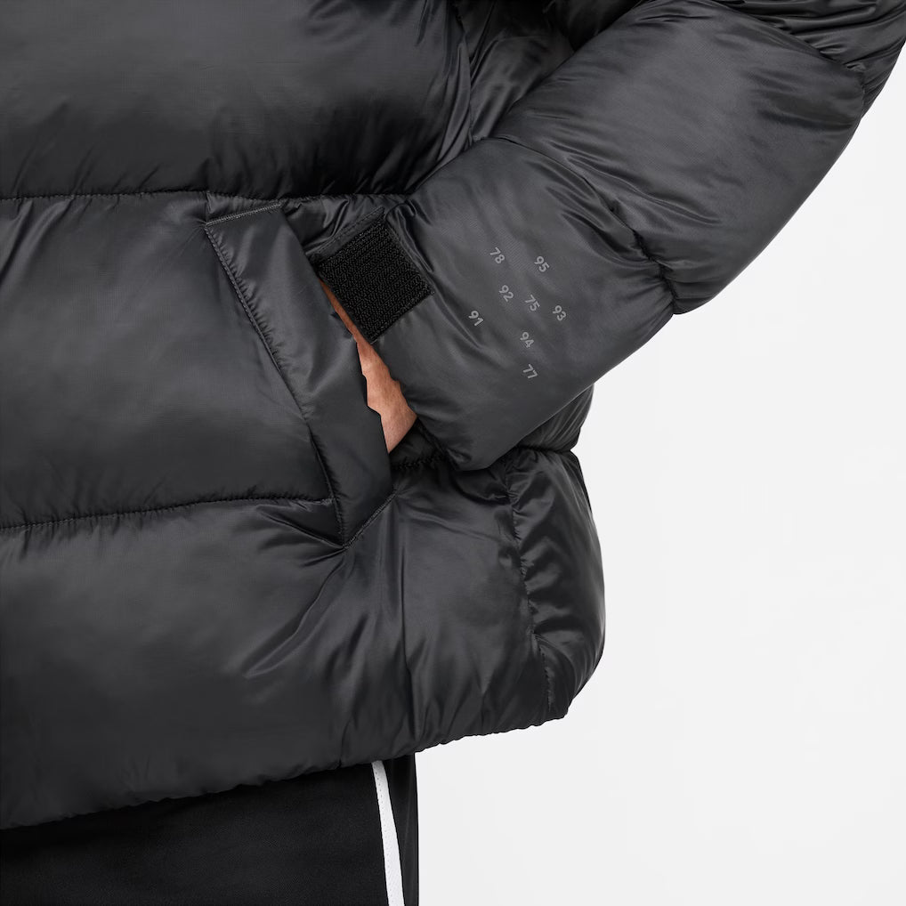 PSG NIKE DOWN FILLED PUFFER JACKET