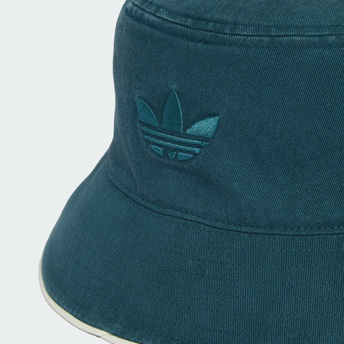 REAL MADRID AWAY BUCKET HAT